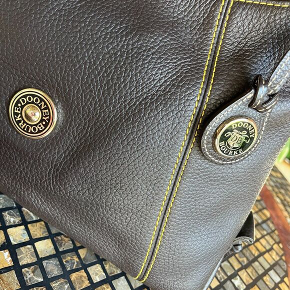 Dooney & Bourke East West Brown Pebbled Leather Shoulder Bag & Charm - Picture 3 of 12